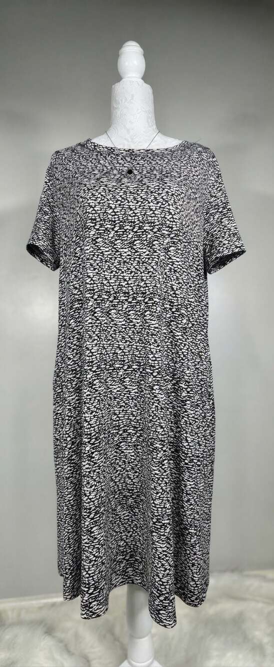 Apt. 9 Black and White Abstract Print Short Sleeve Midi Dress